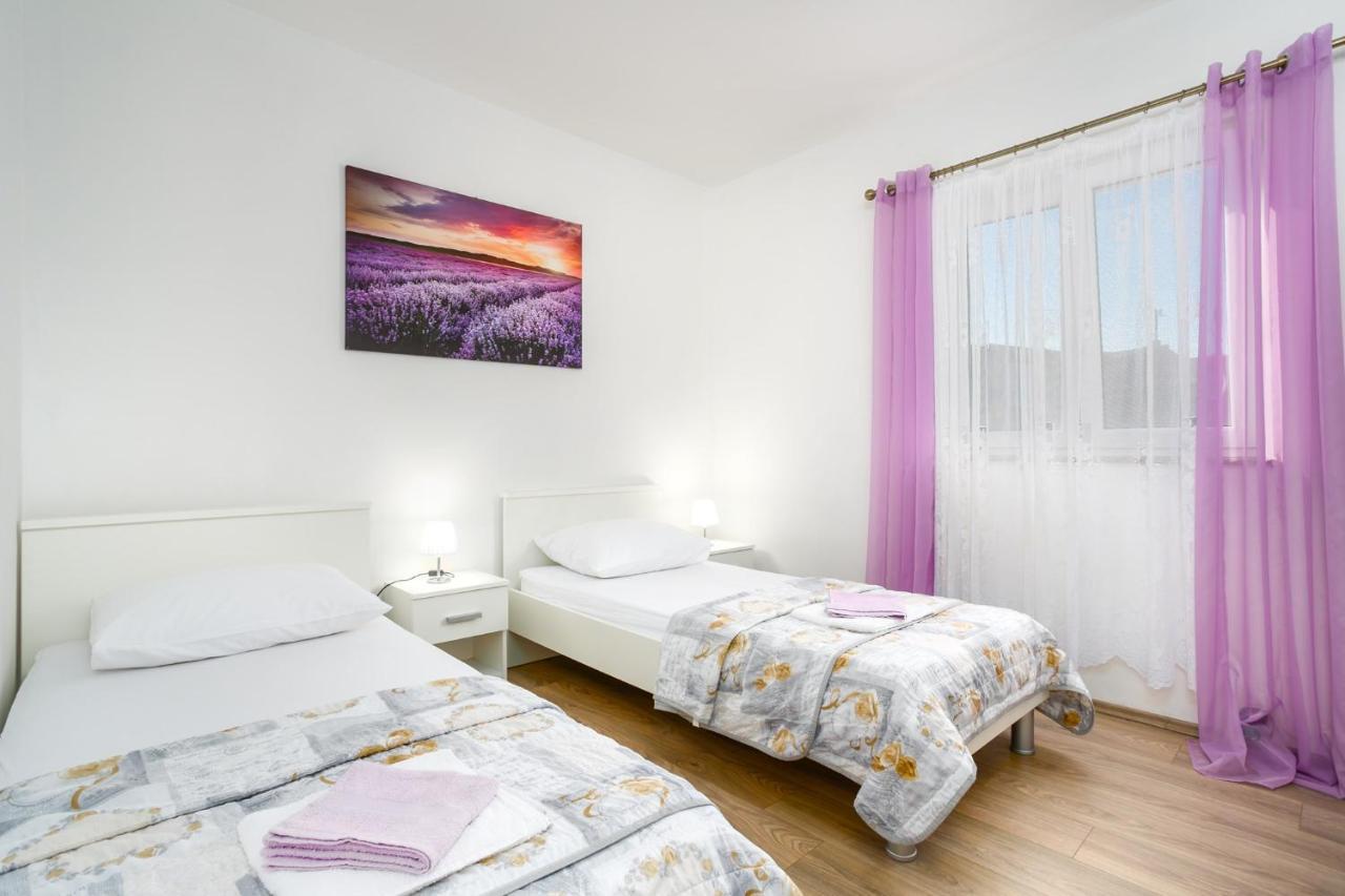 Apartments In Cizici/Insel Krk 31083 Luaran gambar