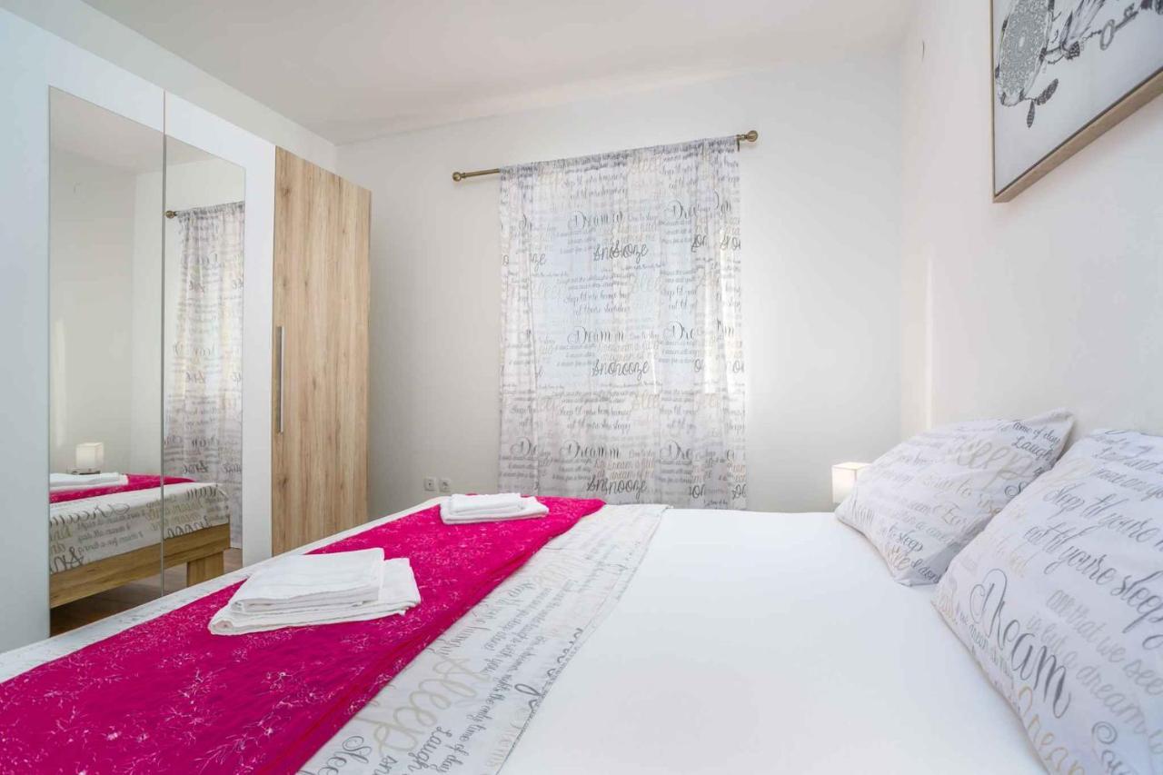 Apartments In Cizici/Insel Krk 31083 Luaran gambar