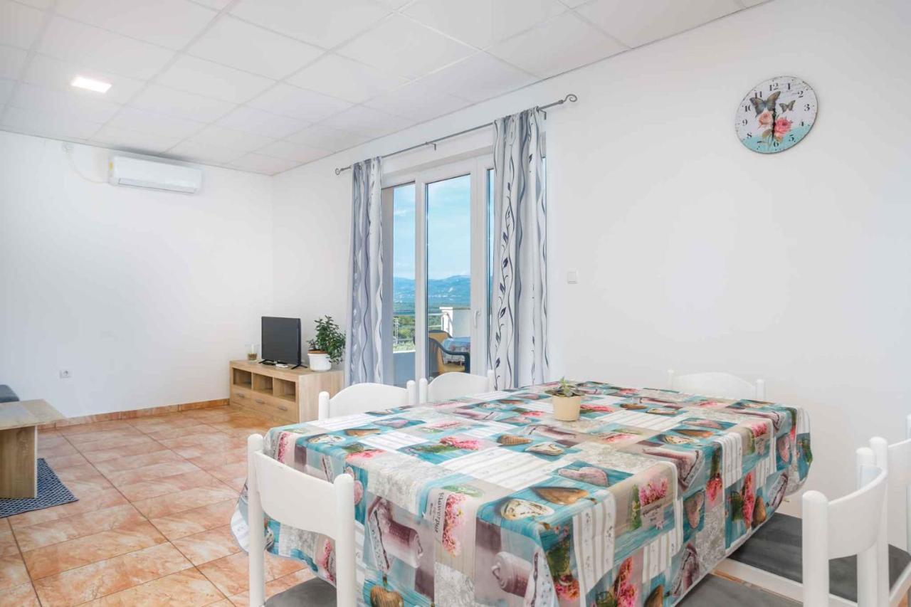 Apartments In Cizici/Insel Krk 31083 Luaran gambar
