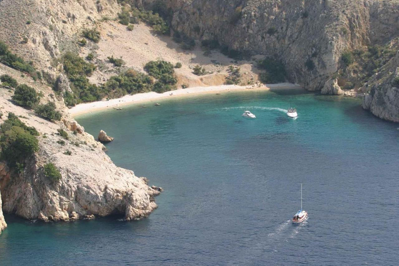 Apartments In Cizici/Insel Krk 31083 Luaran gambar